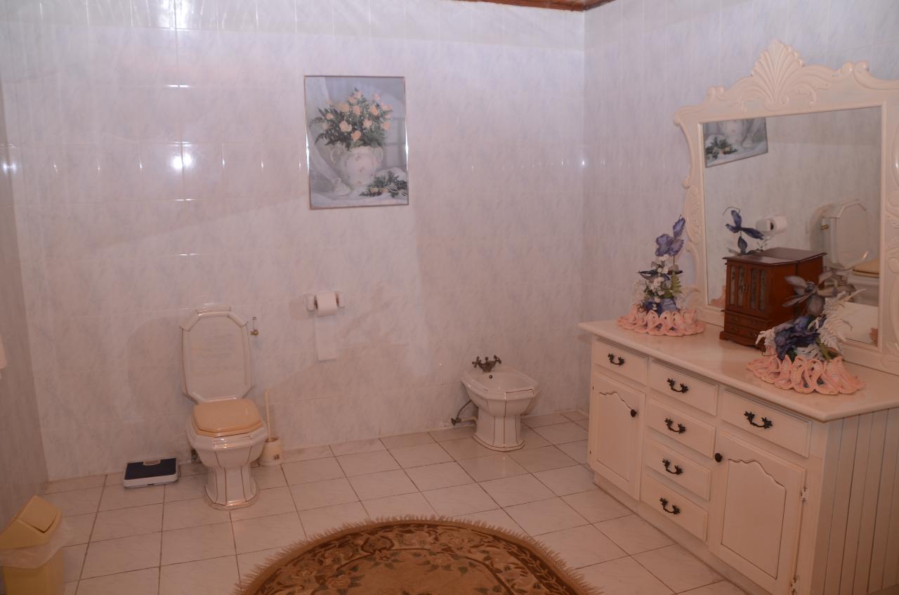 Prestigious 9 Bedroom Mansion For Sale, Pompano Bay, Tower Isle, St. Mary Parish