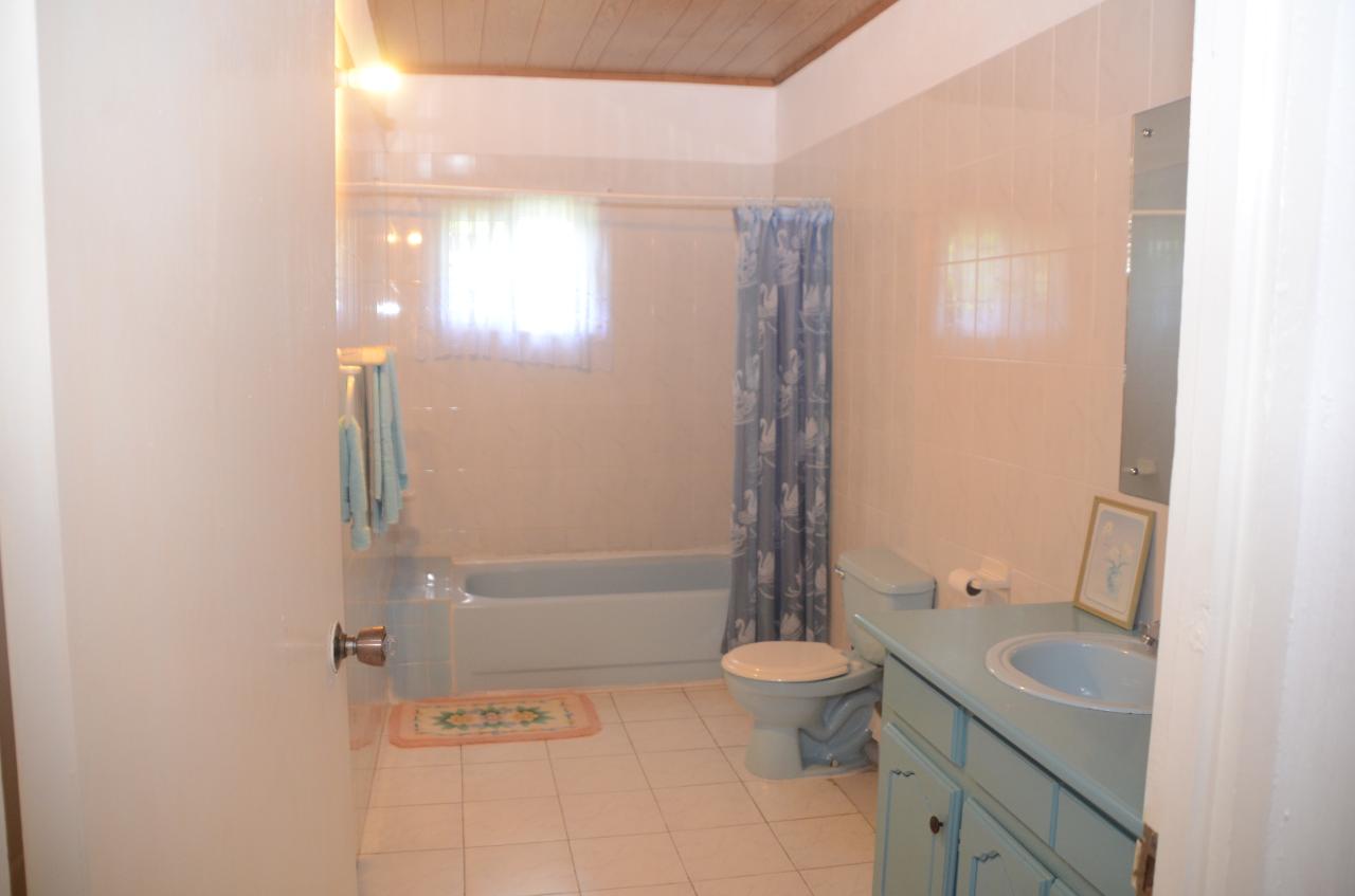 Prestigious 9 Bedroom Mansion For Sale, Pompano Bay, Tower Isle, St. Mary Parish
