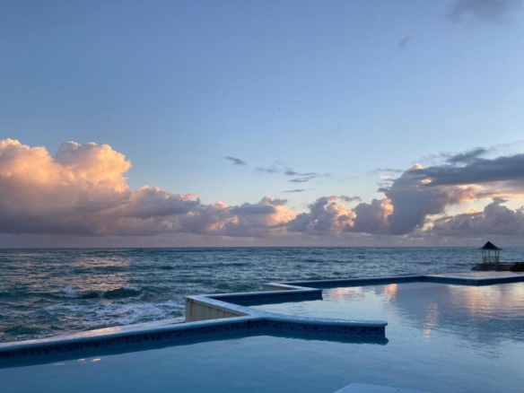 Whispering Seas Oceanfront Condo in Ocho Rios