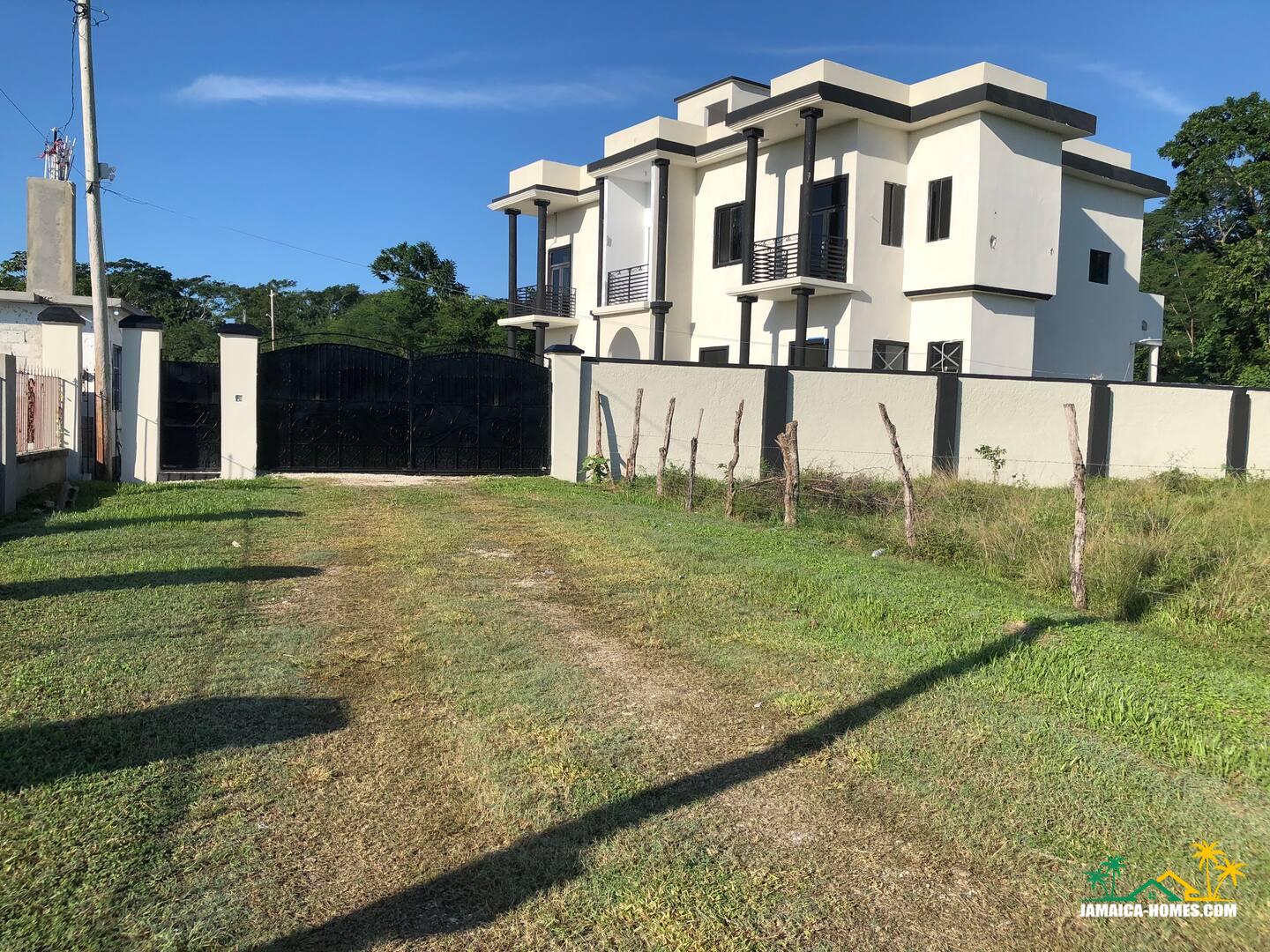 2-Bed Condo, Spring Park, Black River – St. Elizabeth Parish