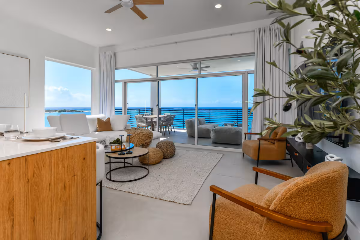 San Nicolas – Breathtaking 4-Bedroom Condo Right on the Beach