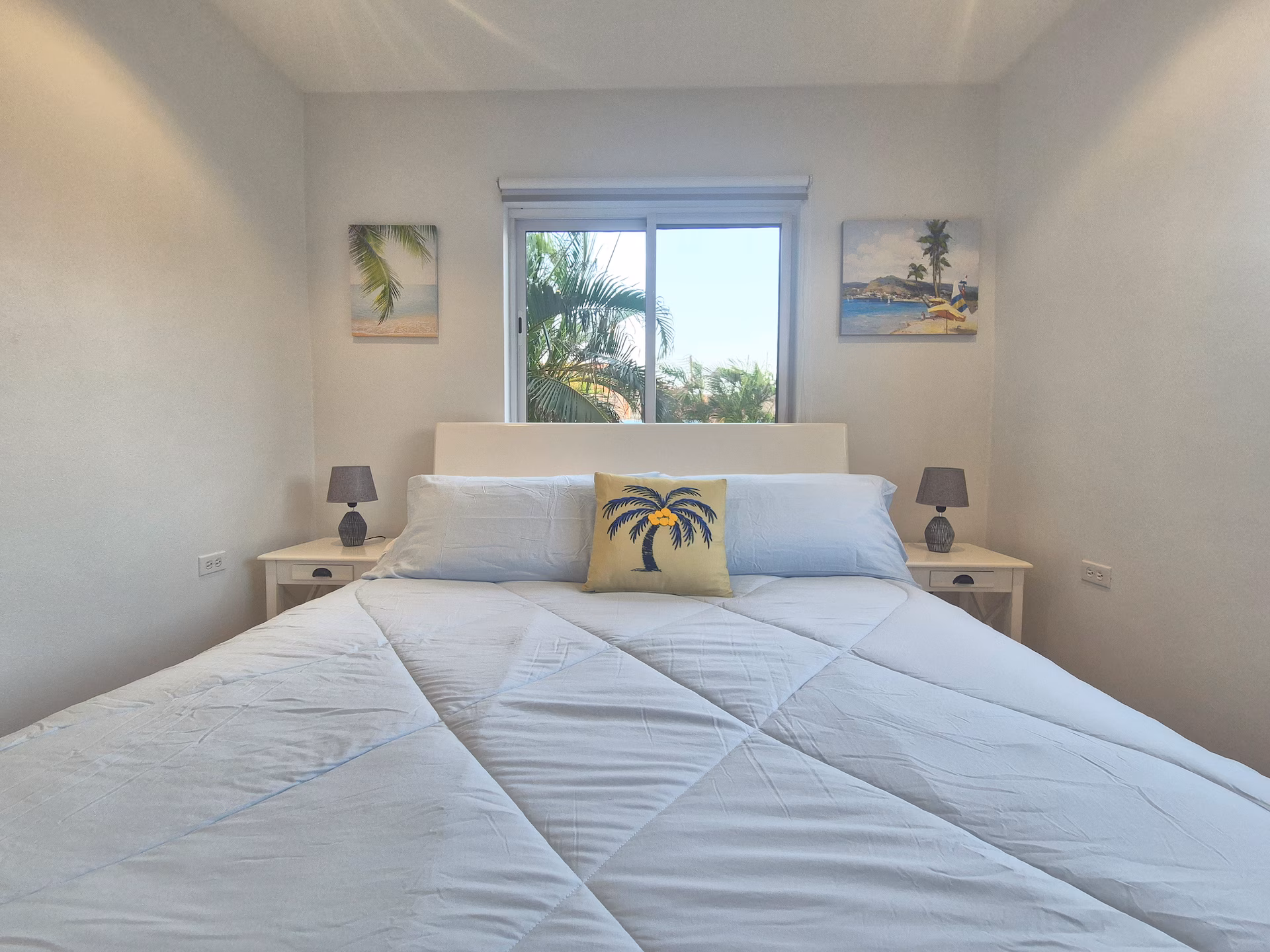 Bakval – 1-Bedroom Apartment for Weekly Rent in Noord, Aruba Minutes from Palm Beach