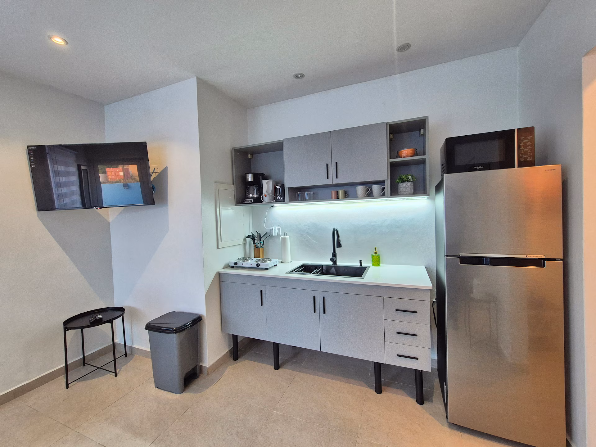 Bakval – 1-Bedroom Apartment for Weekly Rent in Noord, Aruba Minutes from Palm Beach
